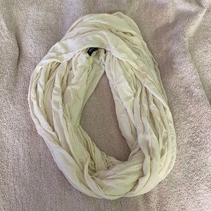 Brandy Melville Infinity Scarf